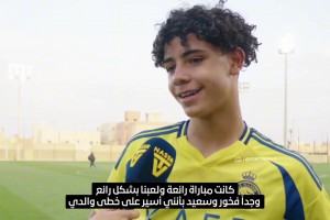 迷你罗：我很自豪也很高兴能够追随父亲C罗的脚步