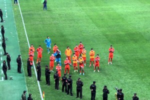 北京体育博主：泽卡故意踩踏给红牌一点问题没有啊，这能有争议？