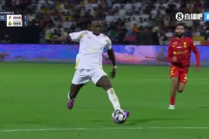 胜利扳平比分！奥塔维奥长传助攻，马内停球单刀推射破门！