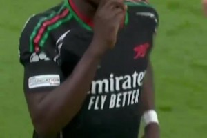 勺子点球被扑出怎么办？萨卡：那就运动战再进一个回来！