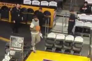 提前四个多小时热身！老詹今日苦练三分！