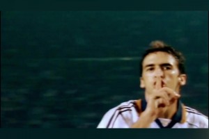 指环王劳尔经典一幕！国家德比进球后让诺坎普9万人闭嘴！