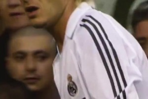 无懈可击！当小贝的完美右脚，连线上卡洛斯的完美左脚！