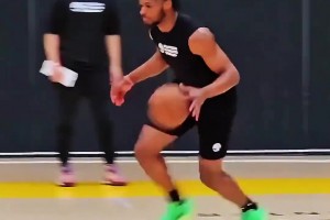 布朗尼本赛季的工资 实际到手可能不够他花？