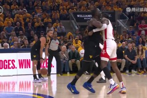 😅开场就搞事情？追梦手脚并用放倒杰伦-格林！被吹一级恶犯！