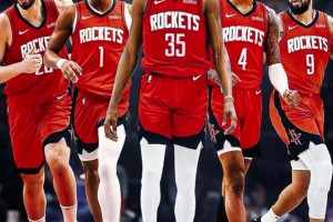 有搞头！这会是火箭下赛季首发阵容吗？