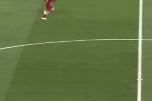 网友：阿诺德碰上K77后秒变66号公路