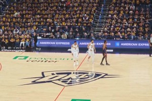 💥大桥最后时刻死亡封锁，生生抢断杰伦-布朗，完成抢断绝杀！