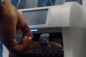 唯有消费使我快乐！季后赛出局的莫兰特购买钻石首饰