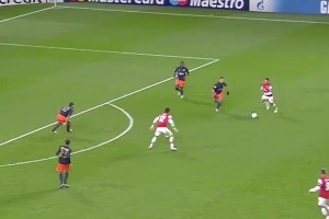 不停球凌空抽射？我波尔蒂也有这一脚！