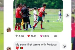 C罗社媒祝贺迷你罗：儿子，祝贺你的葡萄牙首秀，真为你骄傲！