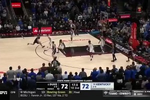 🥶好像有点掉链子~杜克输的4场里，弗拉格在关键时刻的表现…