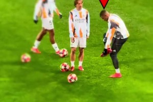 国外球迷：姆巴佩今年最大的收获是和魔笛同队并向他学习