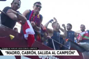 😂开始上嘴脸！费尔明游行高唱：马德里的混蛋，快来向冠军敬礼