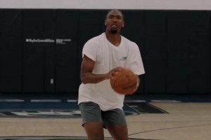 🦾毫无感情的投篮机器！马克西在训练中连进59个三分球😱