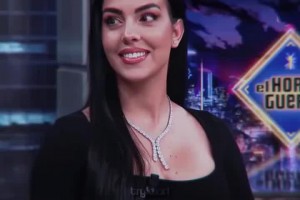 乔治娜对C罗一见钟情💘，第一次见面帅到不好意思看