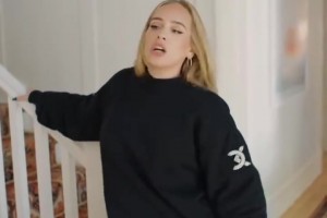 那年凯恩点球罚进，天后阿黛尔对着观众大喊：给老娘闭嘴🤐