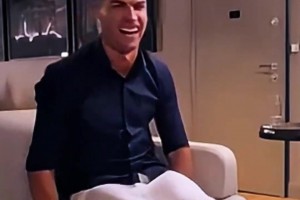 C罗喜欢在浴缸打扑克！乔治娜意外爆出与C罗秘密🤣