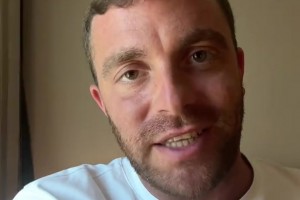 准备下树！罗马诺：曼城和AC米兰关于赖因德斯的谈判进入最后阶段