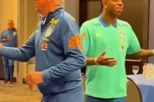 维尼修斯你是真的6！6月6日小熊国家队6年6球6助6黄🤣