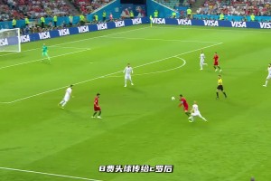 双牙大战名场面：C罗进球拉莫斯跟着庆祝😂