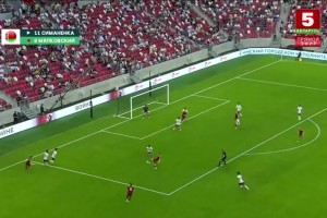 中国U22落后！刘小龙犯规送点！巴拉诺克主罚点球命中！