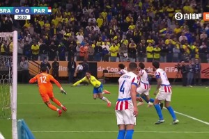 把解说都惊呆了😱 库尼亚头球变解围，球员新赛季加盟曼联