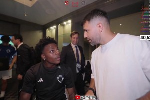 真敢说！阿奎罗嘲讽：你偶像C罗咋没来踢世俱杯，在电视前观战？