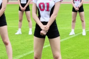 苏超徐州队派出最美啦啦队天团！网友：从现在开始我是徐州球迷