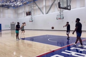 太适配现在的篮球了！杨瀚森投篮训练和力量训练！三分手感火热！