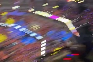 崔永熙在步行者主场实拍，还给张卫平指导开了个美颜！