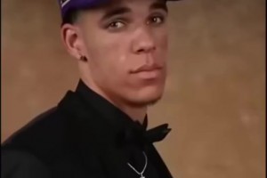 塔图姆：我是科比球迷，选秀时想去湖人，但他们完全没考虑过选我