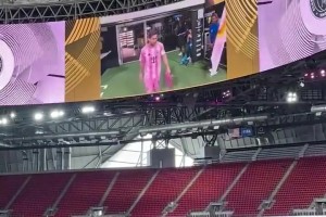 双马尔PK！亚马尔和内马尔玩投篮机