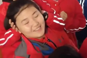 张子宇小学时期非常受欢迎 男同学：我们长了6年还没他一年级高