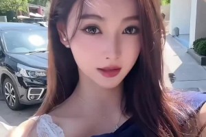 真滴是爱了！美女主播金佳悦晒出旅行照：wakewake~