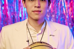 期待NBA首秀！开拓者官方晒出16号秀杨瀚森定妆照花絮🤩