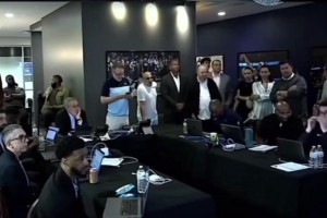 就差一位！开拓者截胡杨瀚森后手握17号签的森林狼高管们懵了