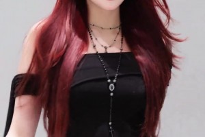 小太阳：乖 永远臣服于姐姐 好吗