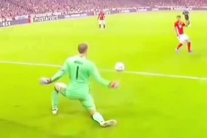 C罗这爆射真的太震撼了！若踢在普通人身上，不得青一块紫一块的?