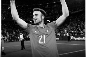 C罗悼念若塔：不愿相信，安息吧迪奥戈，我们都会非常想念你