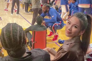 腿最长的湖密！？金兜兜其实这颜值也很能打啊😍