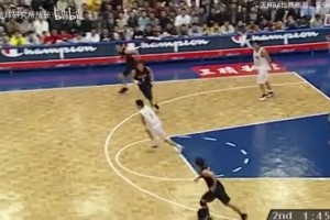 打的对手没脾气！姚明国家队精彩集锦！暴力和技术的双重结合！