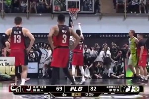 《眼中只有上帝》！林书豪面对台妹扭屁股干扰，两罚稳稳全中