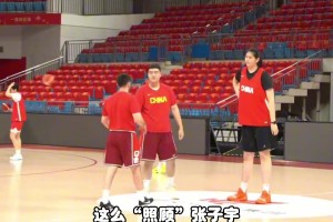 杨毅谈“大魔王”张子宇：千千万万不要去WNBA！