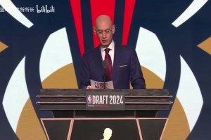 真正的考验来了！杨瀚森将对位的鹈鹕中锋米西此前的训练视频！