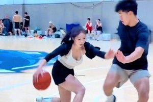 这么丝滑的过人你学会了吗