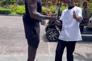 历史级的天赋！没想到53岁的奥尼尔小腿还这么细😱😱😱