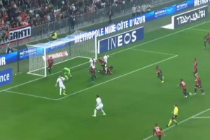 你有100种射门方式！门将只需扑救！门将：我现在强得可怕！