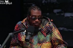 香波特：16总决抢七欧文让卢把球给他，库里试图避开与他对位！