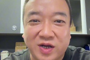 蒙牛不买、耐克不穿❗️汽车博主：谁敢赞助国足，我就抵制谁